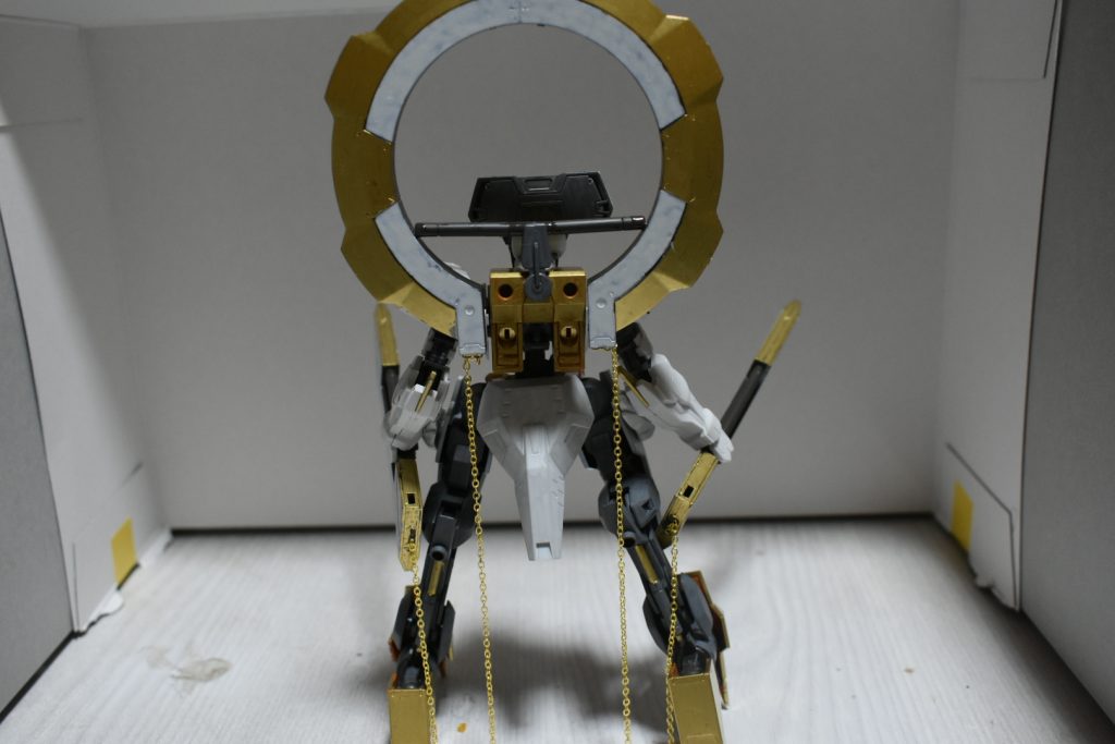 次は後ろ…っておい整備班!!
バーニア忘れてんぞ(Θ罒Θ)