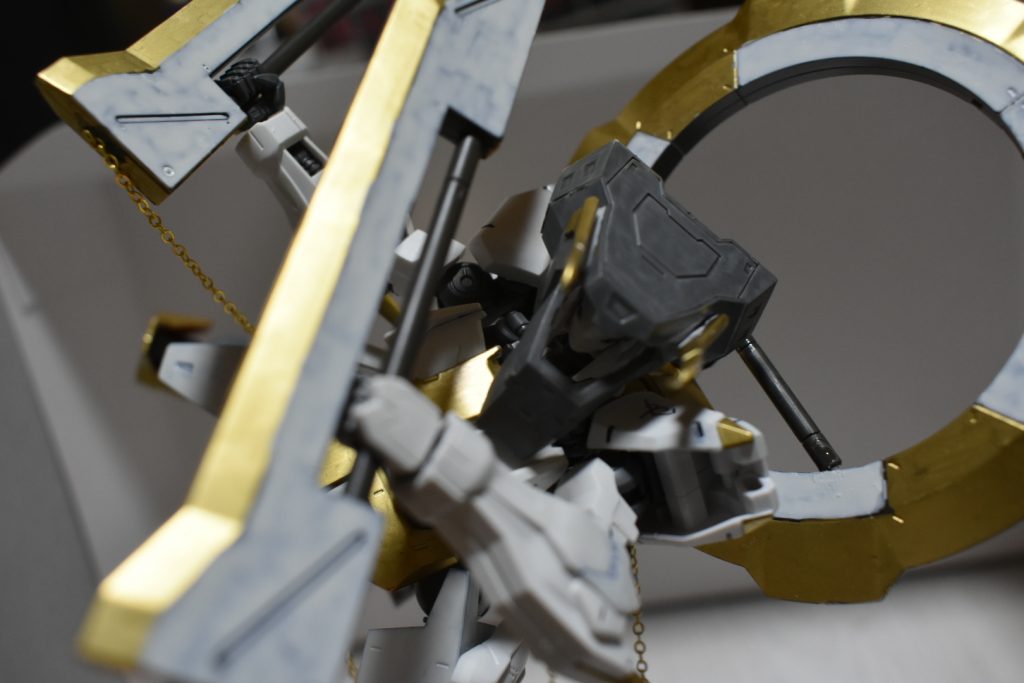 ガンダムアリエス!戦闘開始ぃ!!
ぶった切ったる!!!