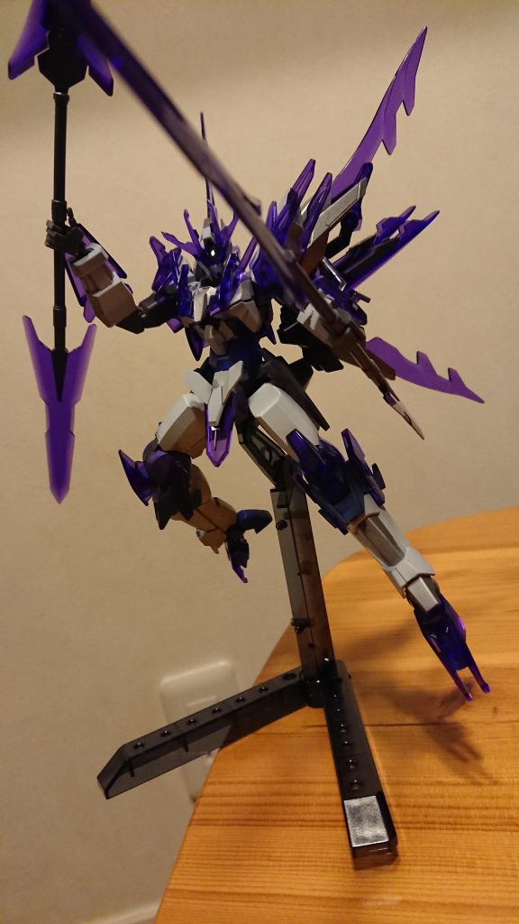 昔作った、トランジェントガンダムを改造した俺ガンダム『ガンダムサイレントムーン』の後継機っていう脳内設定です。