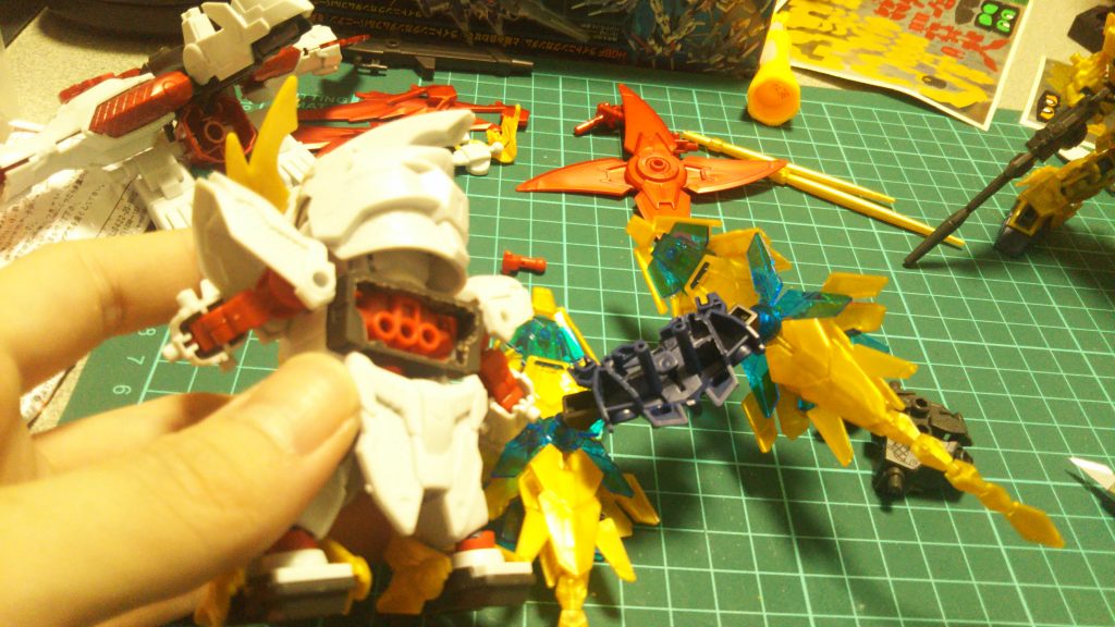 バックパックは零丸の物を切り離せばそのまま取り付け出来ます