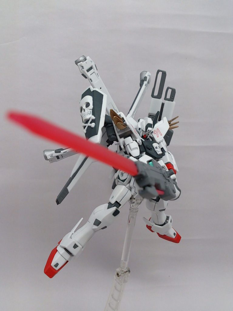 ザンバスターは先端から大型ビームサーベルも展開できるように。ビーム刃はMGエクシアのものです。