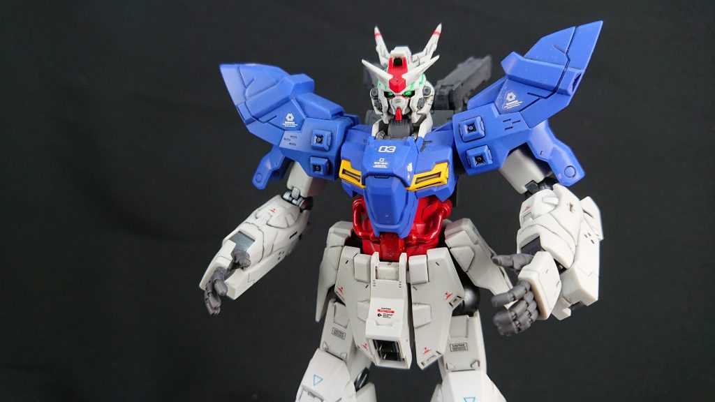 上半身アップ。
腰の動力パイプはワンポイントでキャンディ塗装。
墨入れが楽しい(´∀｀)