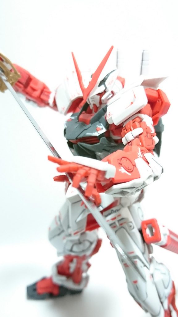 赤枠–4枚目/制作者：ライバック