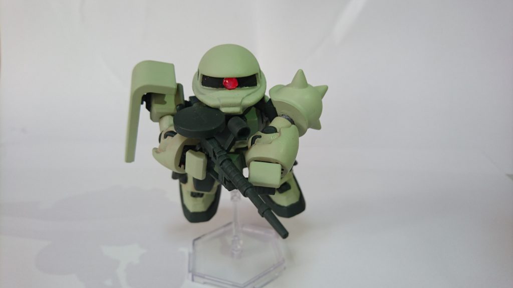 ジオンの脅威！って感じで浮かせてみる