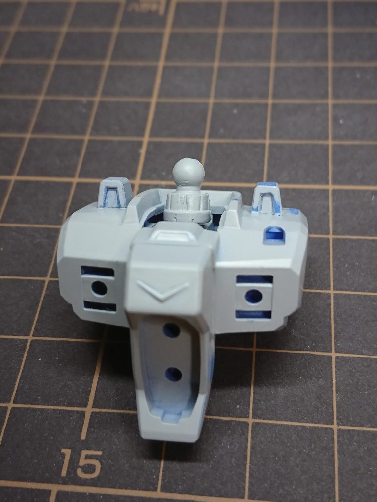 肩のセンサーも少し広げて長方形に