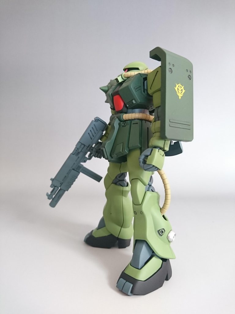 HGUCザクII FZ–2枚目/制作者：滝 由佳理