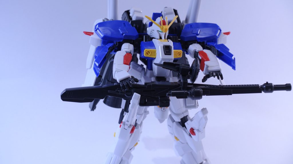 素組みの状態。ここからずいぶん変わったなとしみじみ思います。ポージングの幅を広げるだけでもかなり化けるキットですね。