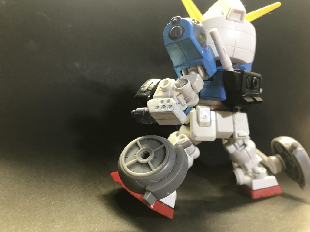 バック。キャプテンといえばタイヤなところもありますがなかなかいいのが見つかりませんでした。ただそんな中で『ねこぶそう』に出会ったのはまさに運命でした。デザインは全然違いますが拡張性の鬼です。