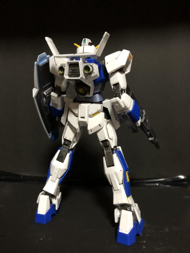 赤や黄色の面積が減り、落ち着いた雰囲気に。