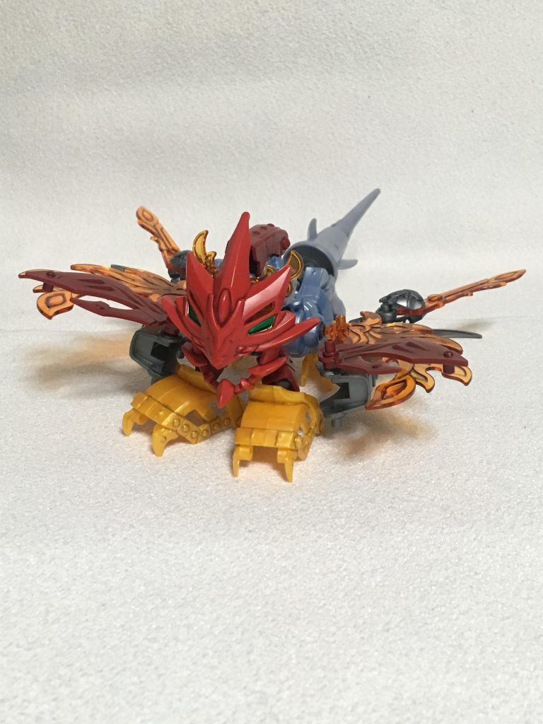 最高位精霊フェザードラゴン、スティールドラゴンと同等の力を持ち、炎を自在に操る。