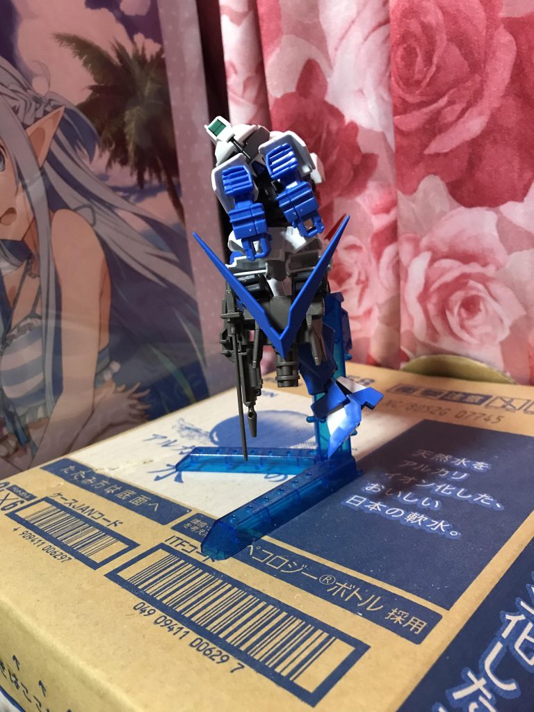 左側からです。上半身と頭が隠れちゃってますww