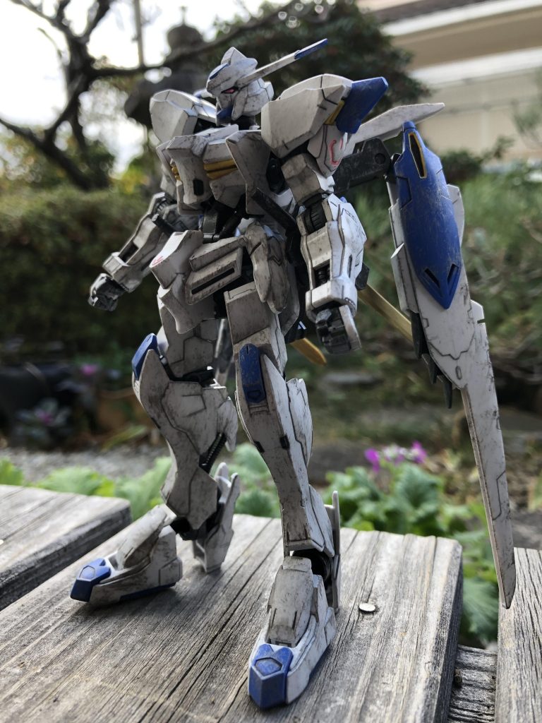 友人がキマリスヴィダールを作っていたのを見てふと作りたくなったので制作