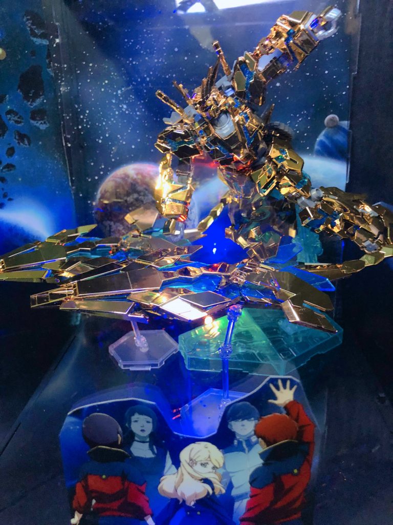 LED緑とブラックライト