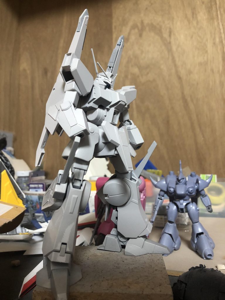 膝、脹脛、東部、バインダーを微改造し、全体的に少し頭身を伸ばしています