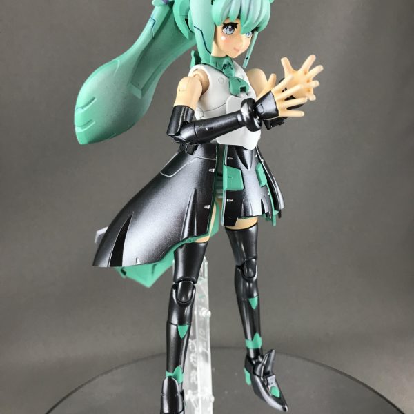 モビルドールサラ歌姫