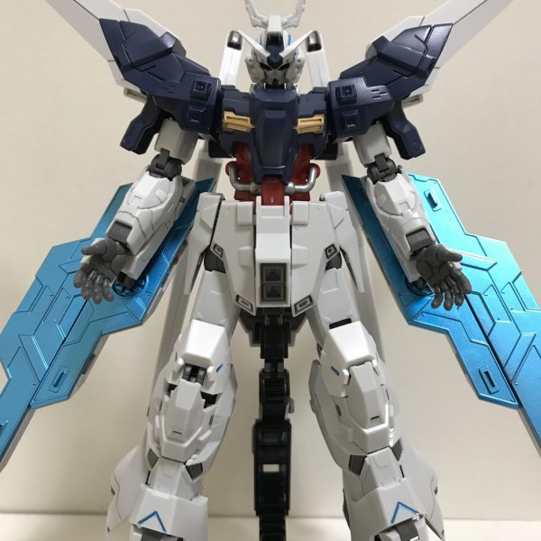 クロスムーン・ガンダム
