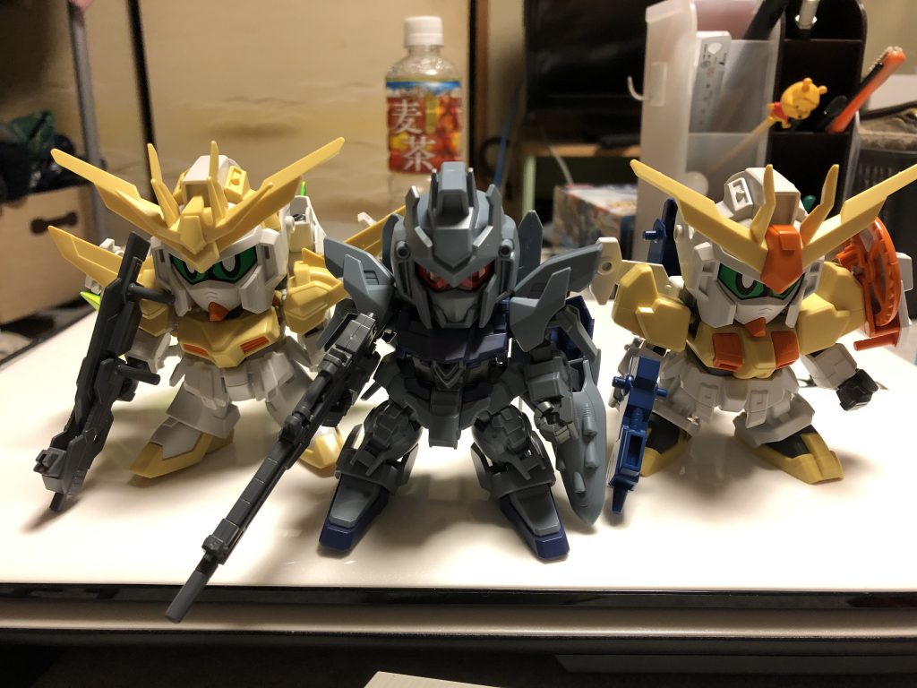 ベースとなったキットです。デルタプラスとウイニングの頭身バランスが全然違うのでプロポーションをまとめるのに苦労しました…