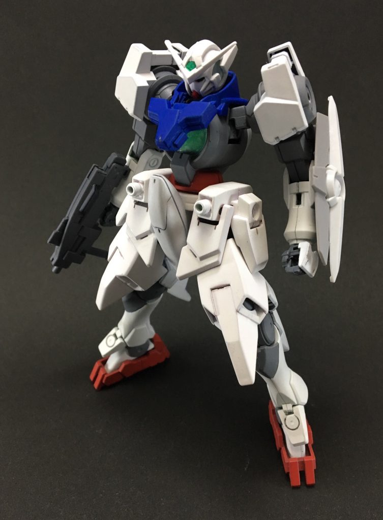 ## GN-X Vier (ジンクスフィアー) 2号機
地球連邦軍が開発したジンクス実験機のうちの一機。
先の大戦時、初めて遭遇したガンダムをイメージしたカラーリングになっており、頭部形状もほぼ完璧に再現されている。
稼働実験中にテロリストに奪取された1号機奪還の為、3号機と共に出撃するが3号機は破壊され、2号機も信号消失。プロジェクトは中止、事態の収拾を