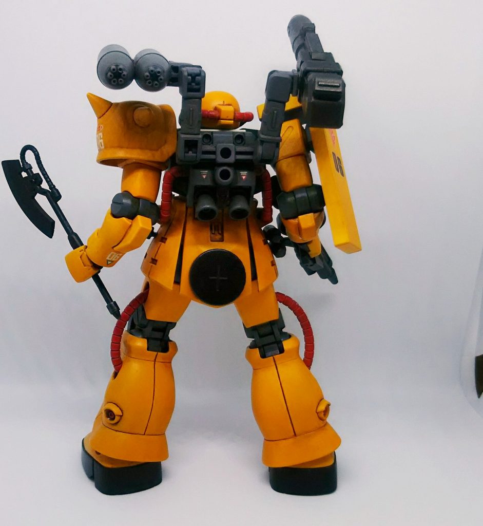 ジョイントを増設した背面。