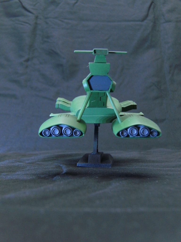 リアビュー。
バーニアは市販パーツ、六角形のシャッターはエバグリのプラ板に置き換えてます。