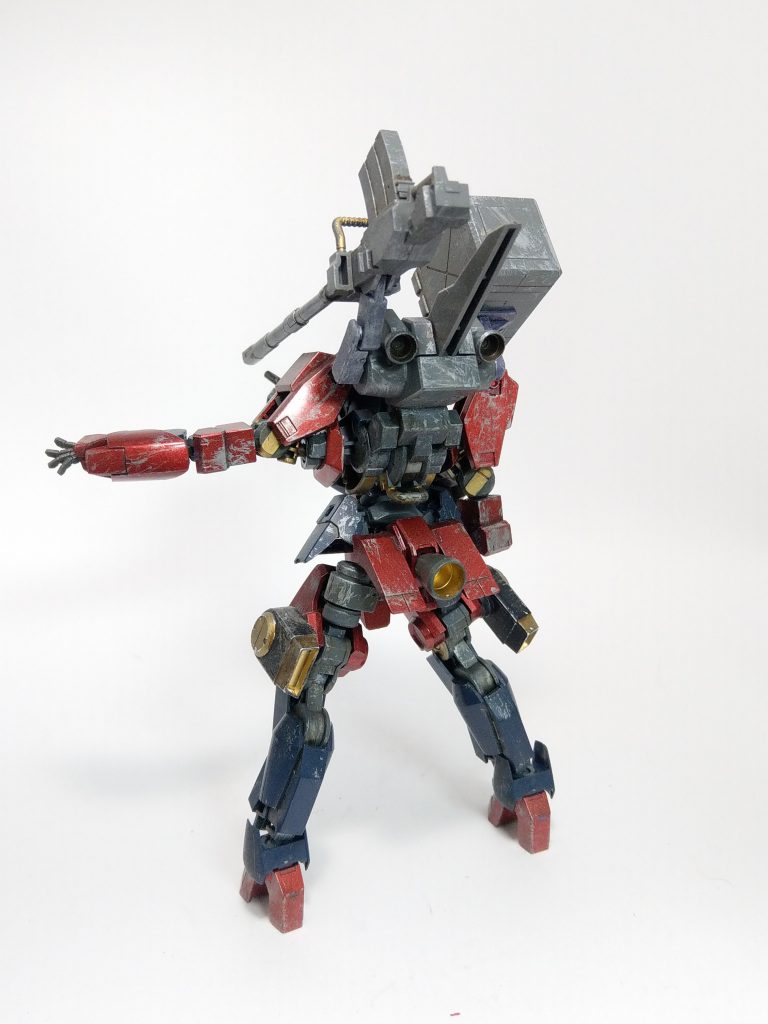 彼(彼女?)らしからぬ
「ここから先は私が請け負」
的なポーズ。