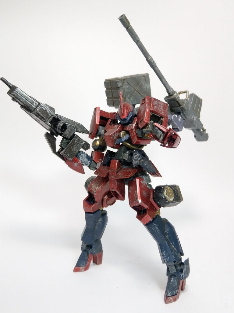 作品名やら機体形状やらで連想が楽に出来そうなグレイズさんでした
『荒廃した世界を、人類を再生する
それが私の使命』