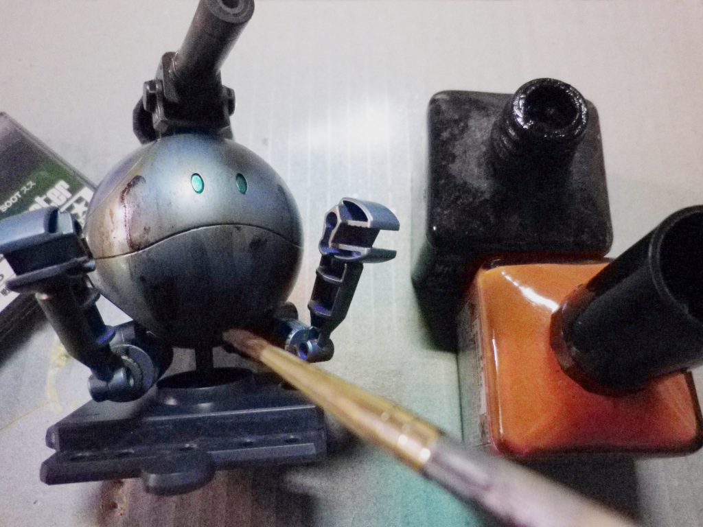 ウェディングカラーのラストオレンジとグラウンドブラウンでウォッシング作業