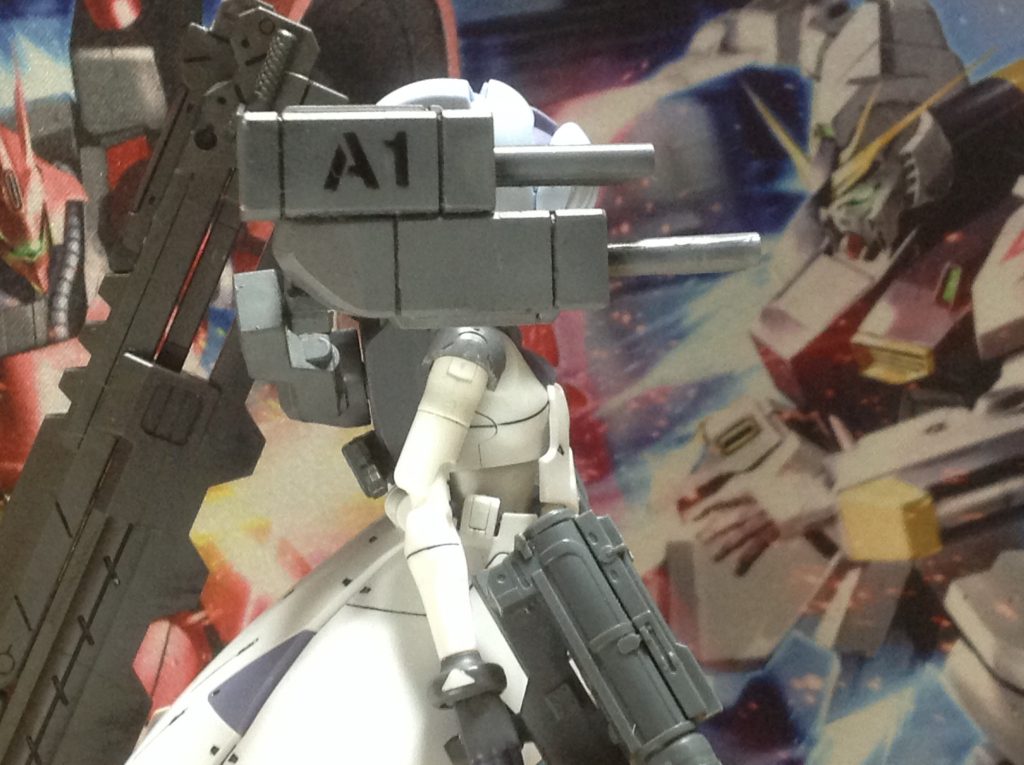 三連装砲×2 
A1はランナーの端っこのアレでマスキングして塗装