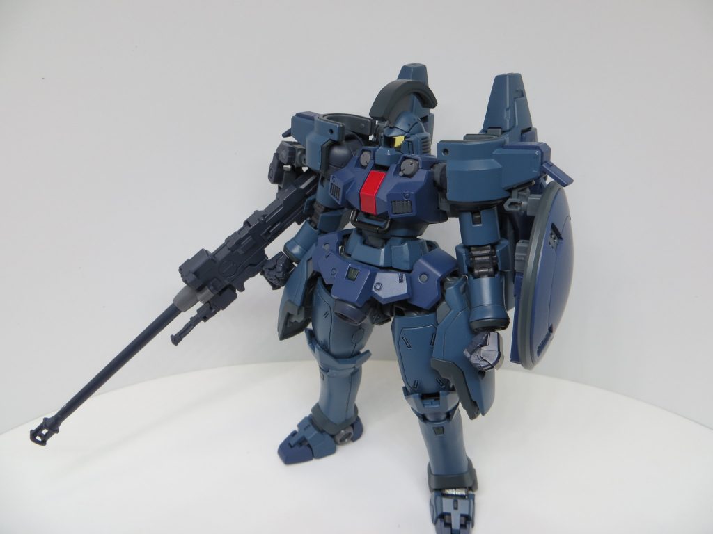 顔のみの改造なので体は普通です。