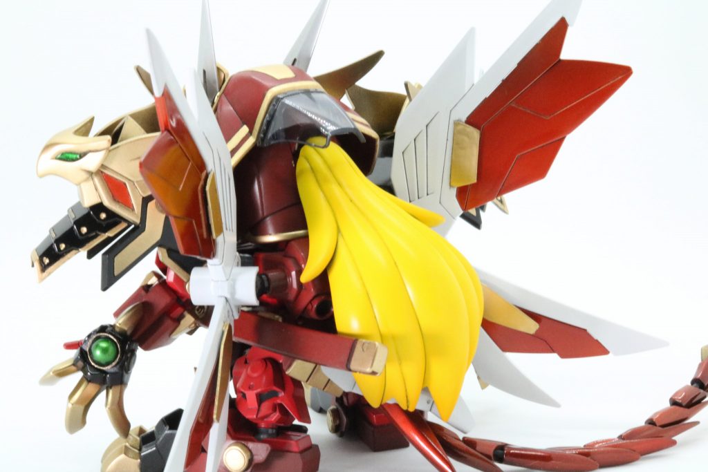 背面
紅武者を弄るにあたり、この黄色の髪は外せませんでした。