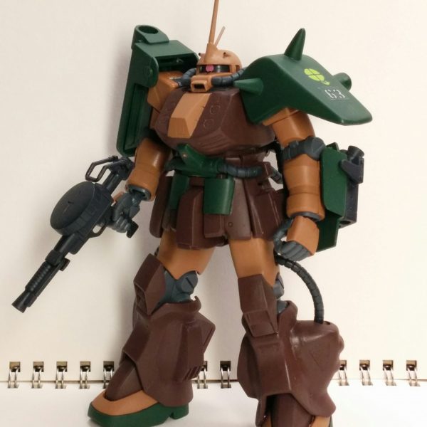 1/144　ディザート・ザク