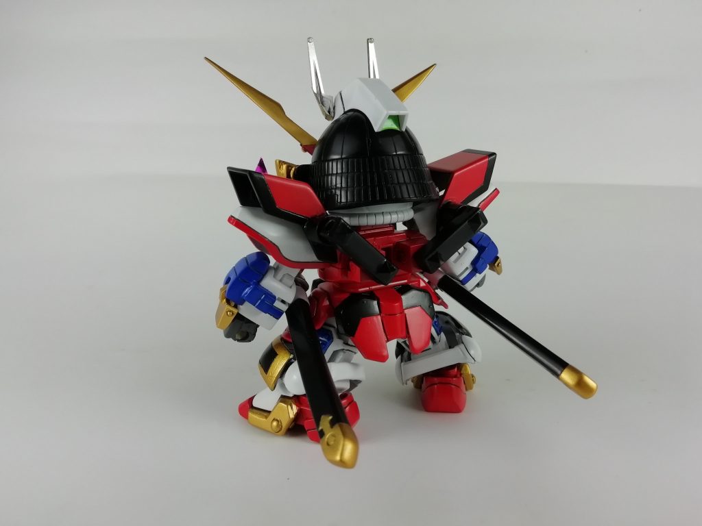 通常形態、背面