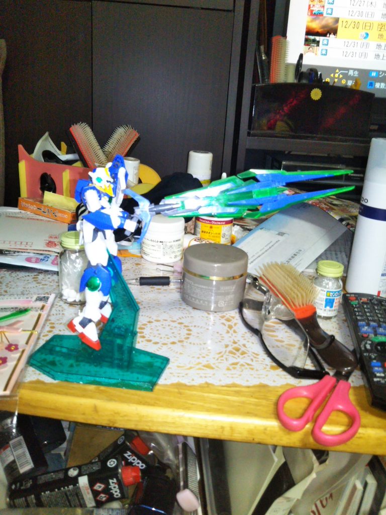 GNバスターライフル
GNソードⅤをライフルモードに変え
GNソードビットを合体させることで
遠距離の戦いの欠点更に改善したの
である。