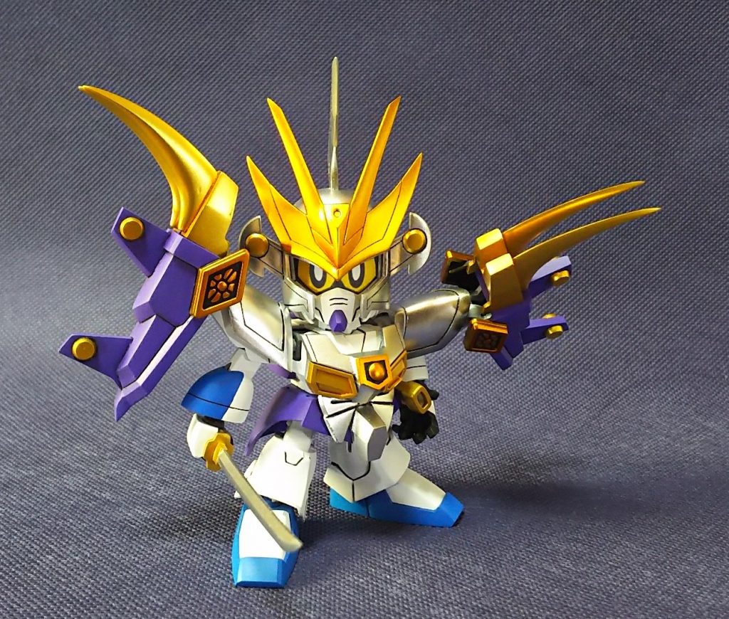 皇珠の鎧を纏い、銘刀･虹架を使用。