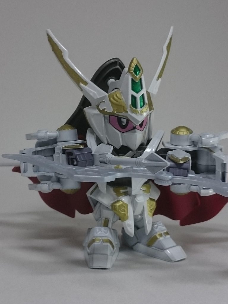 白爪弓(びゃくそうきゅう)
周瑜ヒャクシキが使っていた大型の弓
ヒャクシキからもらい受け使用している