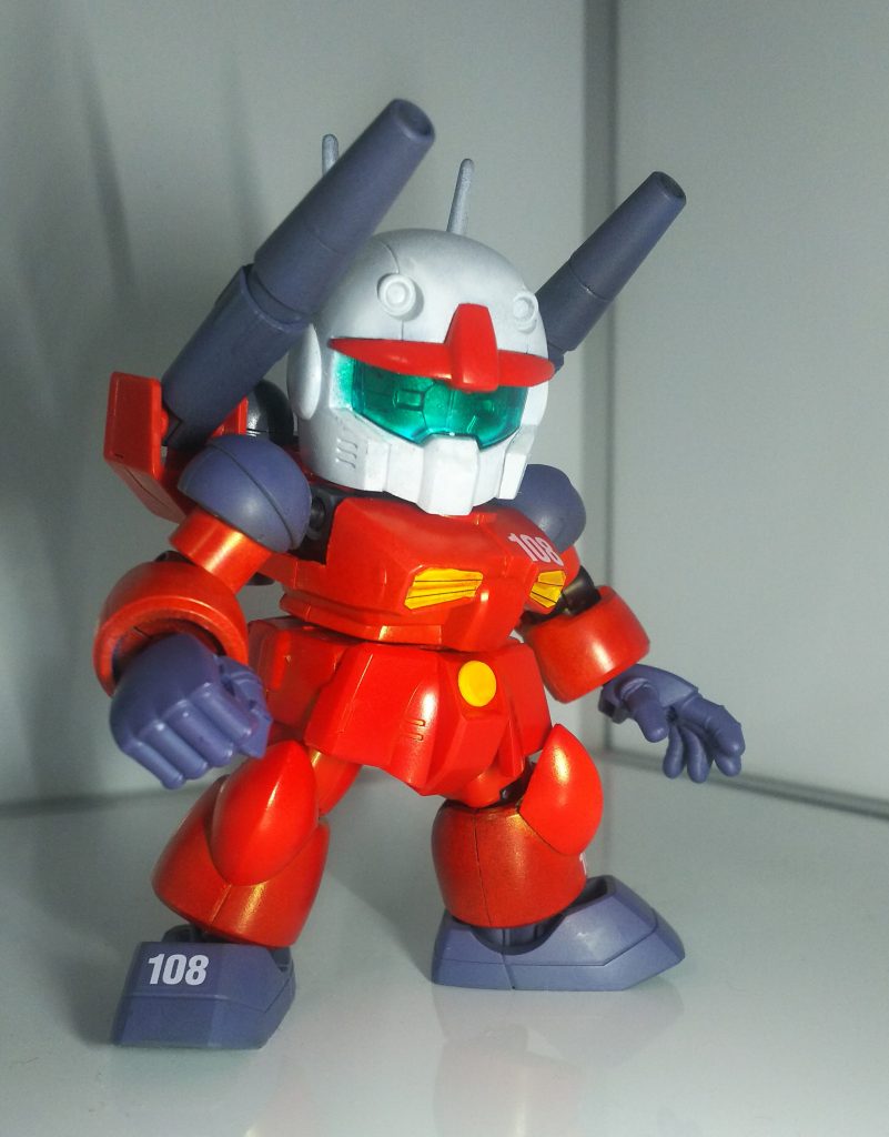 元のBB戦士のプロポーションも好きなんですが、
個人的にはSDのガンキャノンとしては腕と脚が太めで重心が下半身よりな体型なイメージです。