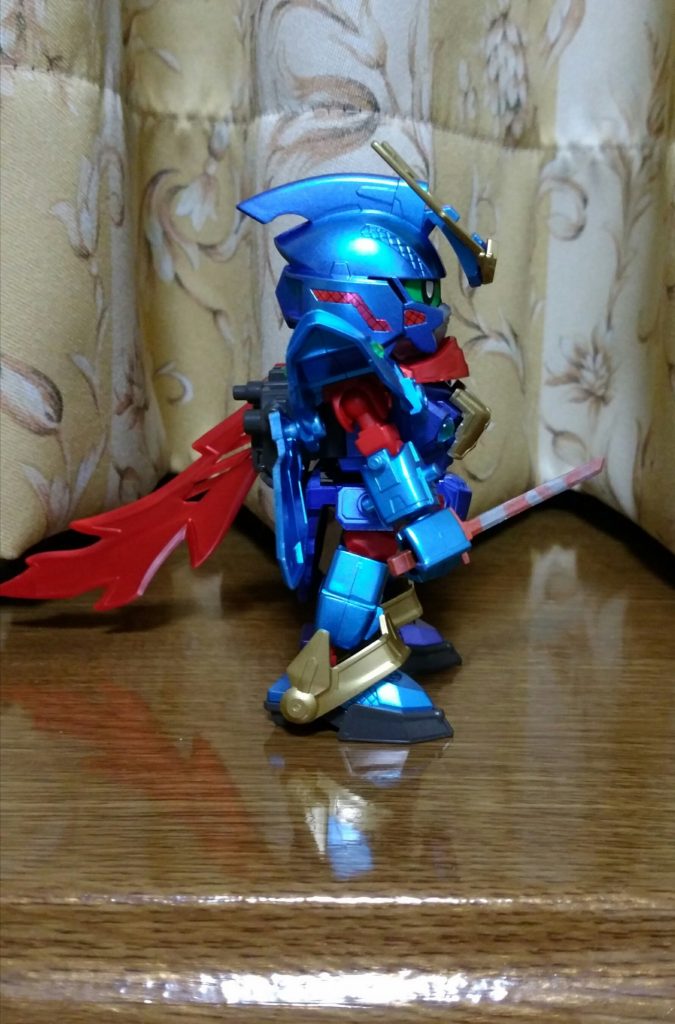 右側面・ガンダムマーカーメタブルー使用