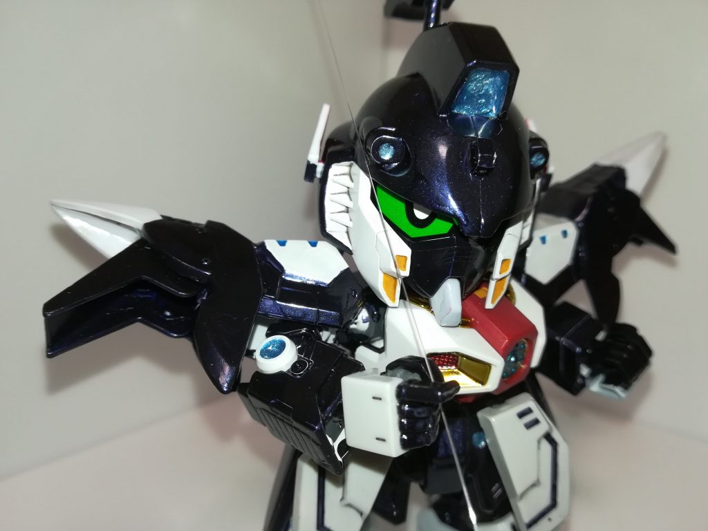 南無阿弥陀佛。
ヘルストリンガーのような三味線屋。
右手は旧キットの陸戦型ガンダムの武器持ち手です。