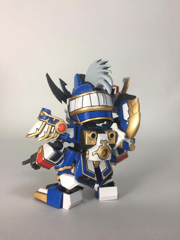 政治家としても軍師としても高い能力を持ち、
曹操をして「天才」と評される程の人物。