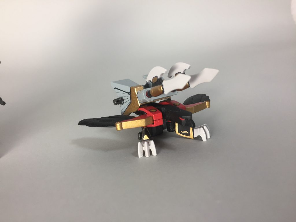 長距離航行と強襲能力を備えた強行偵察機となる。