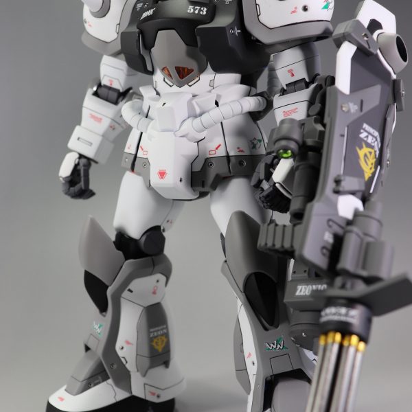 シン・マツナガ専用グフカスタム