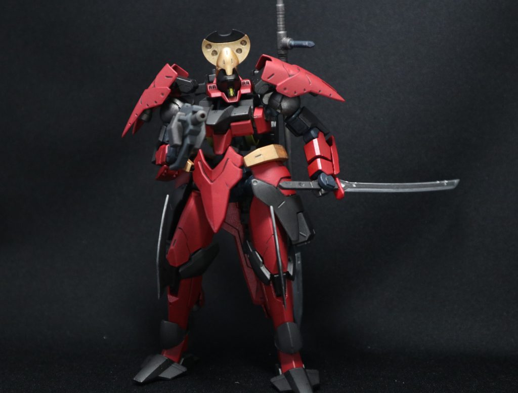 ショートライフルを構えて。