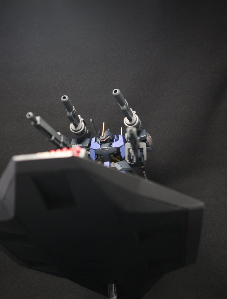 降下中の地表への攻撃。