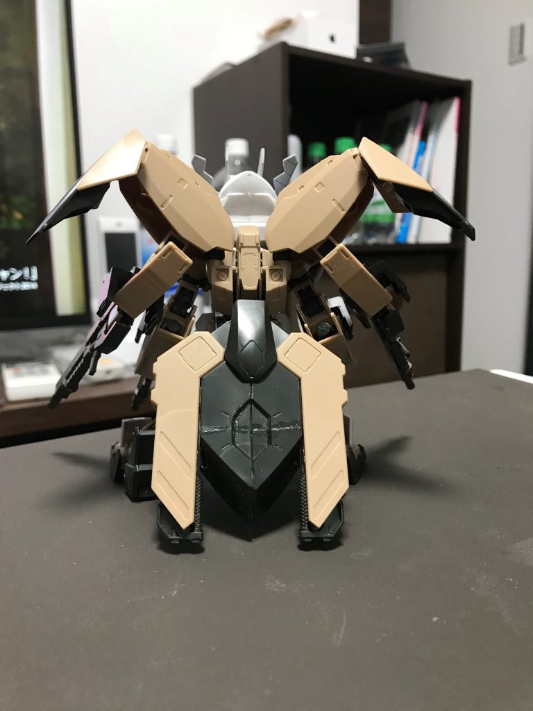 ハサミの部分も長すぎるので短縮を行っています。
写真が途中経過の物しかありませんでした　＼(^o^)／