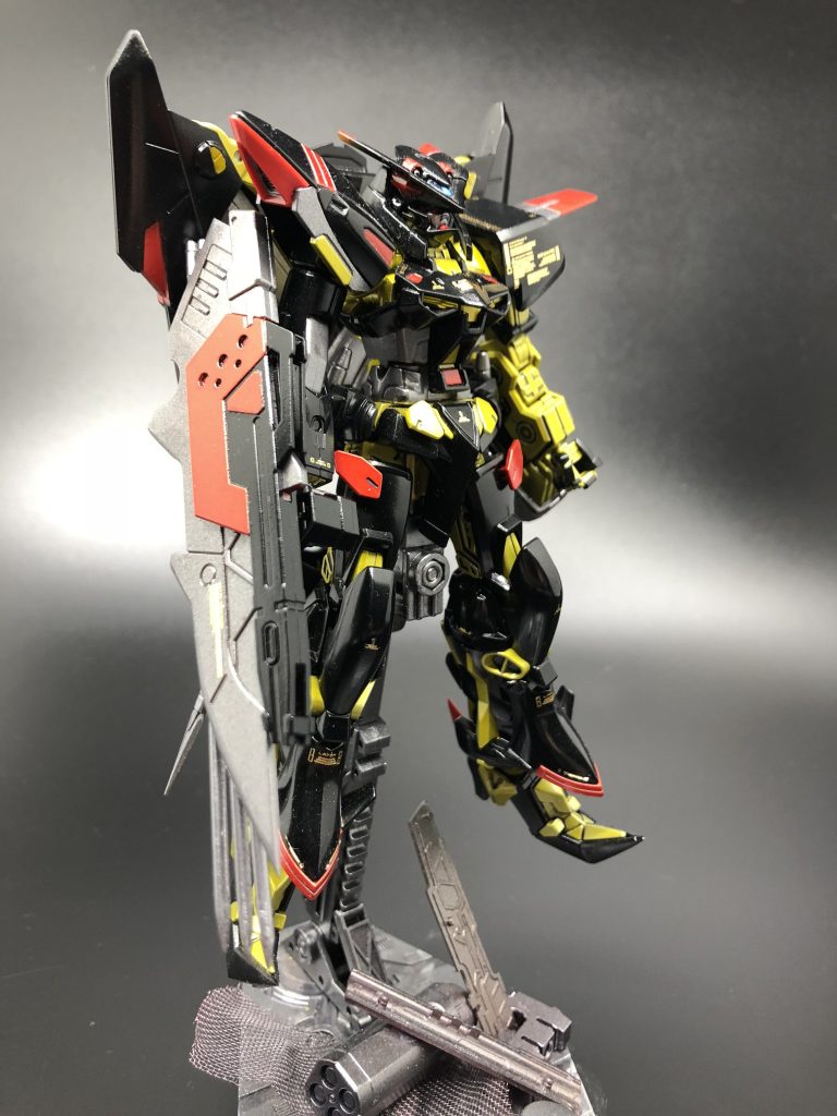 トリケロス改は素の状態だと特に酷い出来で、どうしたもんかと頭抱えた難産だった…