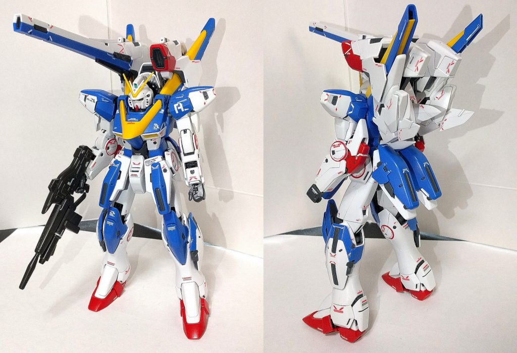 次はV2バスターガンダム、アサルトと比べると少しシンプルに見える見た目ですが、特徴的な背面に装備したバスターパーツやハードポイントに装備されたマイクロミサイルポッドなどがしっかり再現されています