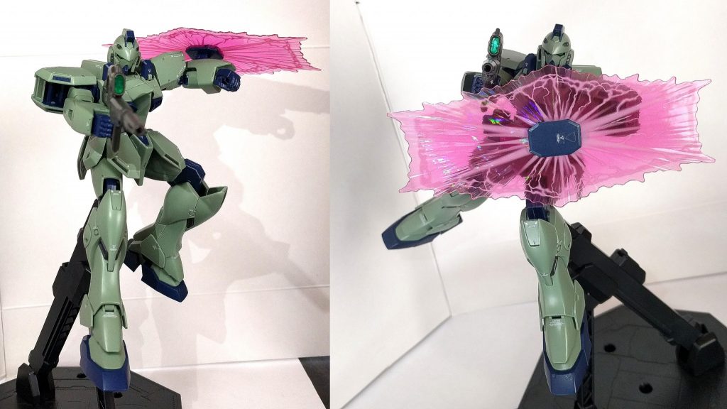 腕部がMG F91の様なパーツ分けになっており、腕部の装甲部をロール可動させる事ができます、これにより劇中やゲームで見る様なポーズを取らせる事も出来ます