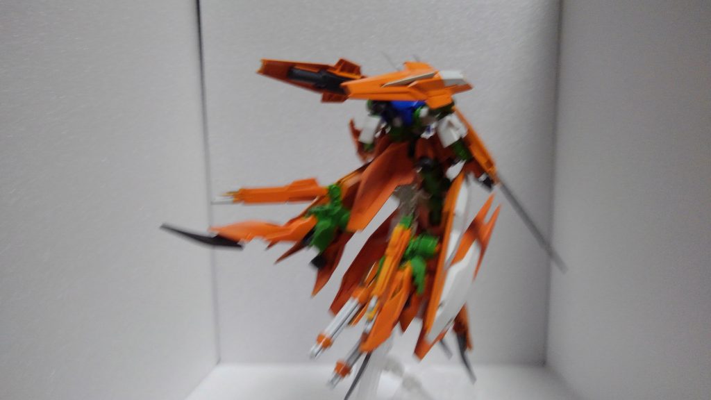 レギンレイズストレリチア–3枚目/制作者:比戸イエラ