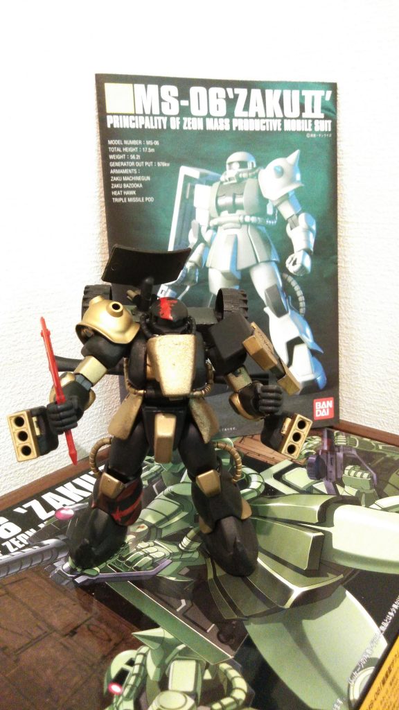 ロボット＝黒金
厨二病！
次は、ジムをゴールド聖闘士にします!