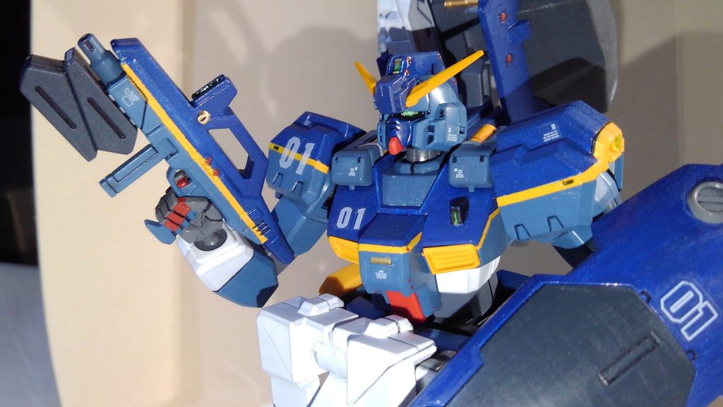 バイザーで見えなくなりますが、目もサボらず塗ってあります、見えませんが(大事なことなのでry)